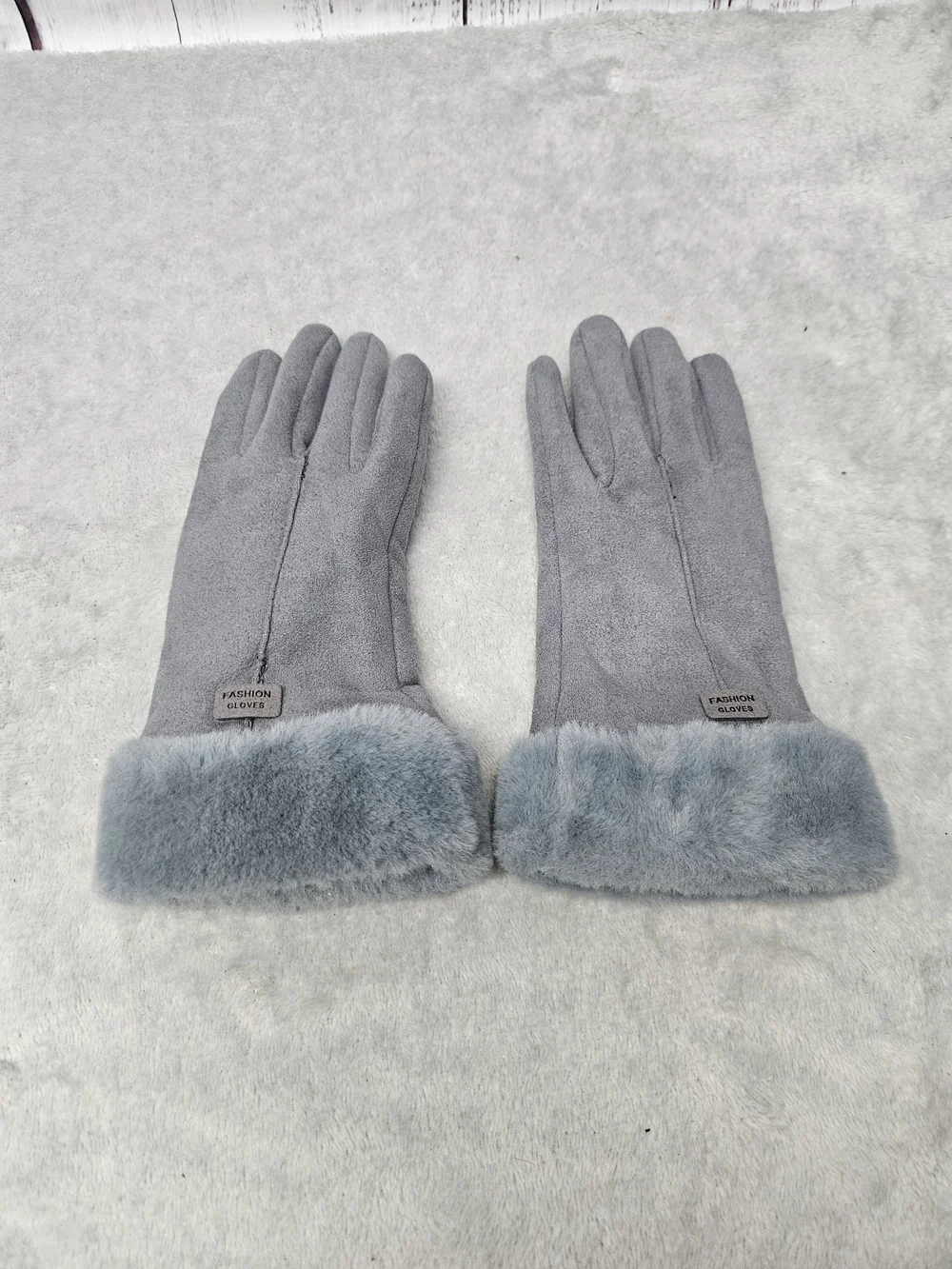 Fashion Gloves Womens Gray Faux Fur Cuff Winter Gloves